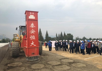 鏟車(chē)強(qiáng)夯機(jī)大功率的型號(hào)（泰安恒大機(jī)械教您選擇適合的）